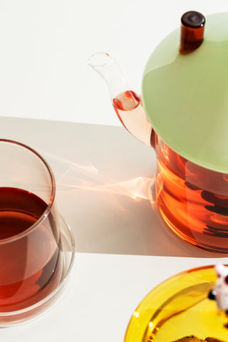 Ichendorf Milano Weihnachtsgeschichten Teekanne aus Glas mit Weihnachtsmannmotiv