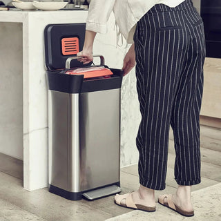 Joseph&Joseph Compattatore per Rifiuti Titan 30L in Acciaio Inox