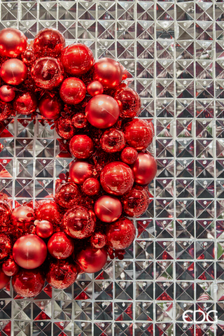 EDG Enzo De Gasperi Corona Ghirlanda Palle di Natale Rosso D39 cm