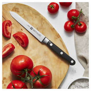 Zwilling Coltello Universale Seghettato Professional S Lama 13 cm