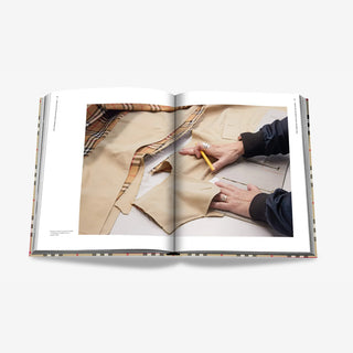 Assouline Libro The Legends Collections Burberry