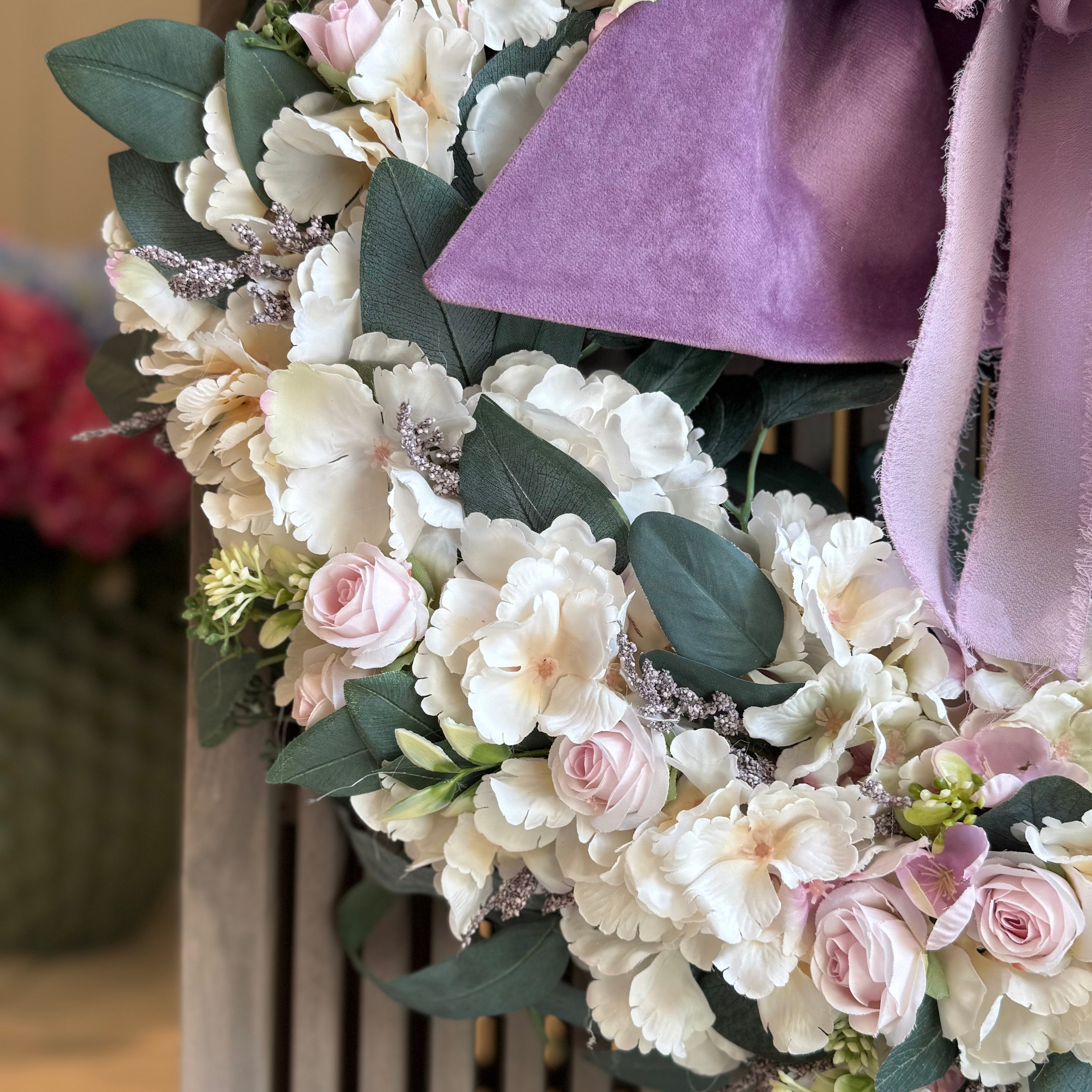 Ghirlanda A Forma Di Cuore Con Rose Artificiali E Eucalipto, 30 Cm, Fiori Finti Di Seta, Decorazione Per Porta D'Ingresso, San Valentino