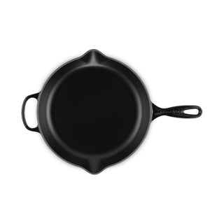 Le Creuset Evolution Double Spout Frying Pan in Vitrified Cast Iron D23 cm Matt Black