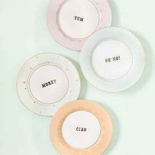 Yvonne Ellen Set of 4 Slogan Plates D20 cm in Porcelain