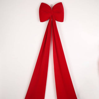 Die Joys-Bogenspitze aus rotem Samt, H130 m