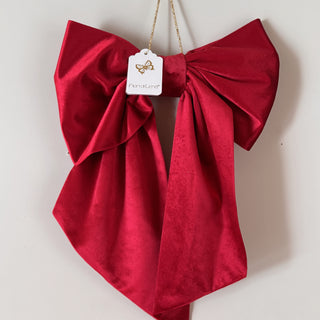 Fiori Di Lena Outdoor Bow in Red Velvet with Pine Cones, Pine and Berries H30 cm