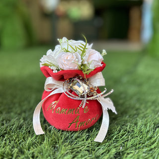 Fiori Di Lena Bag with Scented Flowers "Mamma è Amore" with Red Pin
