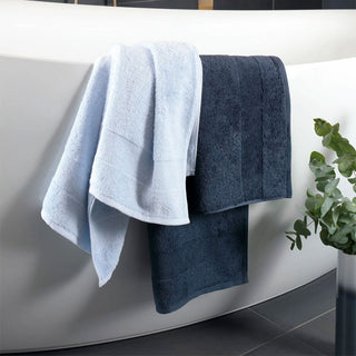 Villeroy &amp; Boch Shower Towel One 80x150 cm in Nordic Blue Cotton