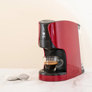 Bialetti Bundle Macchina Caffè Espresso Dama con 30 Capsule Omaggio Rossa