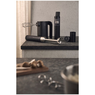 Zwilling Xtend Cordless Hand Mixer Starter Set Black