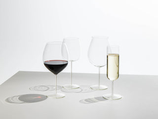 Ichendorf Milano Bacco Set mit 2 eleganten, strukturierten roten Borosilikatgläsern