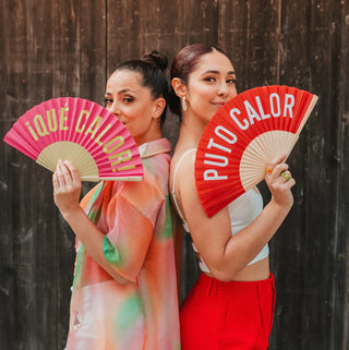 Fisura Que Calor Wooden Fan in Beige and Red