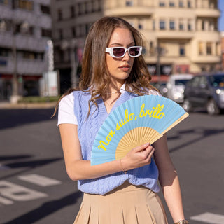 Fisura Yo No Sudo Brillo Glow-in-the-Dark Wooden Fan