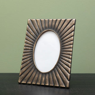 Chehoma Extended Oval Photo Frame 23x18 cm