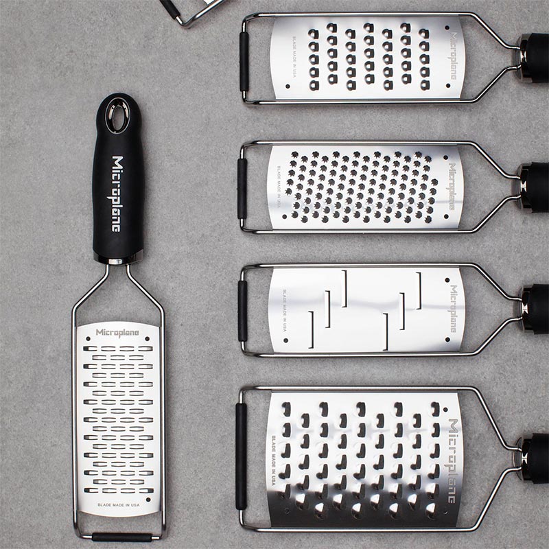Microplane Grattugia Linea Gourmet Lama a Scaglie Grandi Nero