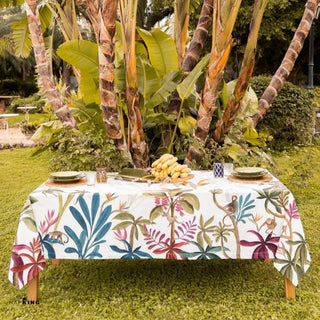 The Napking Amazonia tablecloth in stain-resistant satin 180x270 cm