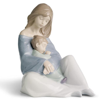 Estatua de porcelana Nao The Strongest Bond H19 cm