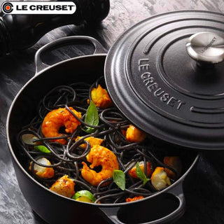 Le Creuset Round Cocotte Evolution in Vitrified Cast Iron 28 cm Black