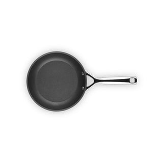 Le Creuset Low Pan in Non-Stick Aluminum 20 cm