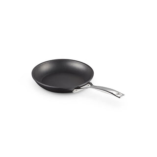 Le Creuset Low Pan in Non-Stick Aluminum 20 cm
