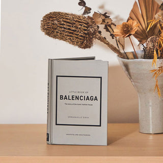 Welbeck Libro Little Book Of Balenciaga