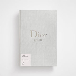 Ediciones del libro Hippocampus Desfiles de moda Dior