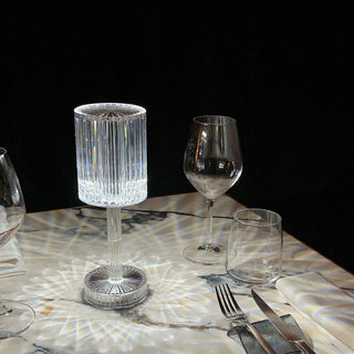 Sophia Lampada da tavolo in acrilico trasparente a Led ricaricabile effetto cristallo