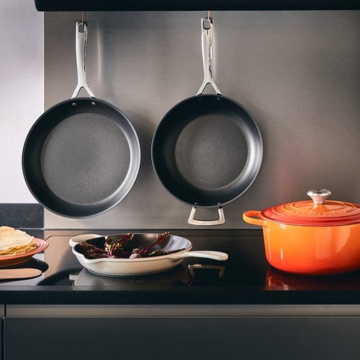 Pesciera Le Creuset In Alluminio Antiaderente 40cm | Per Pesce E Non Solo | Adatta A Induzione E Forno Fino A 260°C - Foto 3